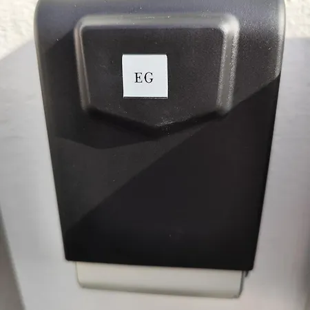 - - Eg - 58 Qm - 1 Bis 3 Schlafplaetze * Troisdorf