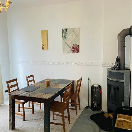 - - Eg - 58 Qm - 1 Bis 3 Schlafplätze