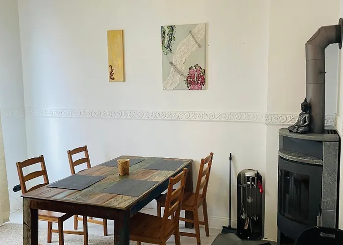 - - Eg - 58 Qm - 1 Bis 3 Schlafplätze